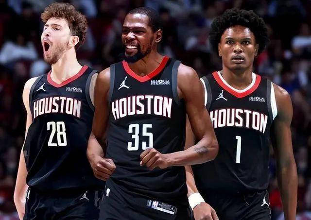 杰伦·格林手握得分王称号，坠落火箭交易悲鸣，四载徒劳时光