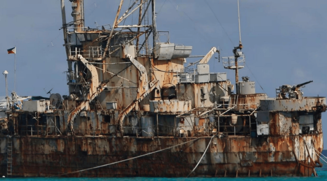 中国靠近仁爱礁军舰，就越过菲律宾红线？菲军：有能力击沉敌舰