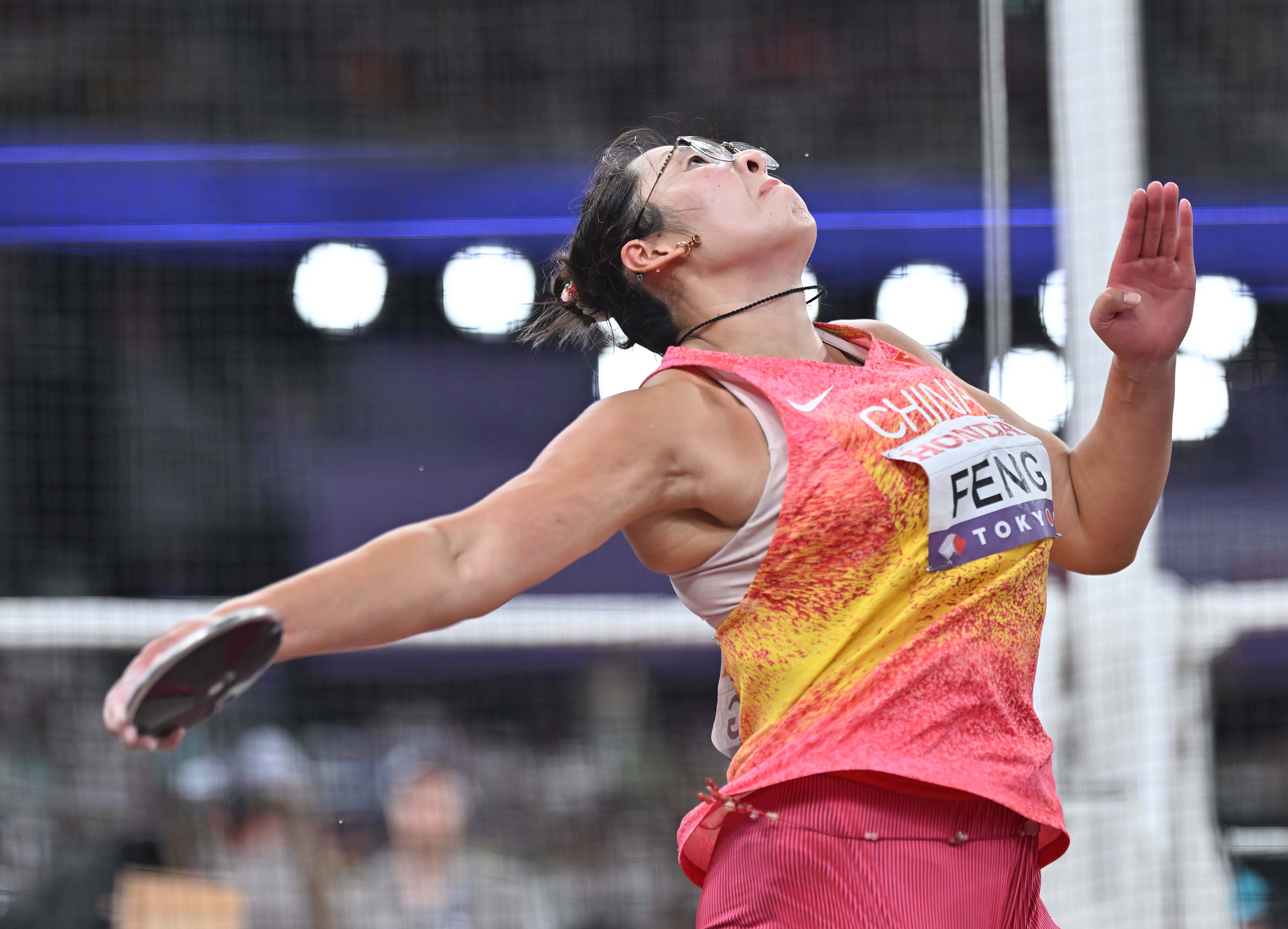 （田径世锦赛）女子铁饼决赛：冯彬获第七
