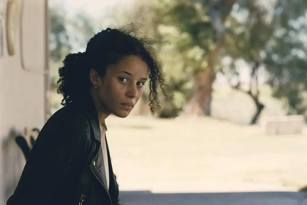 票房不济却成奥斯卡第一热门…小李子的新作《一战再战》值不值得超高评价？