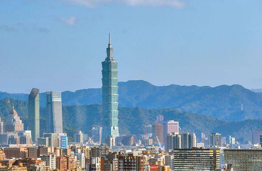 中方当面说了重话,特朗普明显读懂了信号,台海新局面正在逐渐形成!