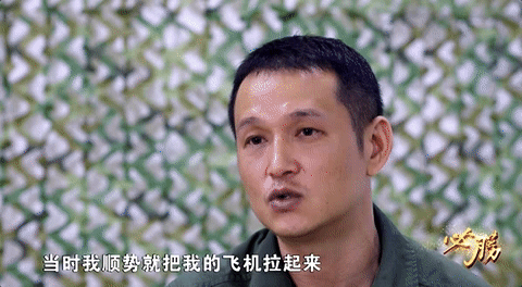 不打伊朗了！美军F-22调转枪口，抵达琉球，面对歼16暴露致命问题