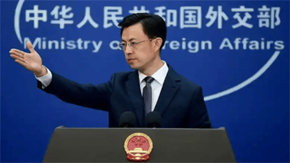 获得伊朗批准后,30艘中国船只成功通过霍尔木兹海峡